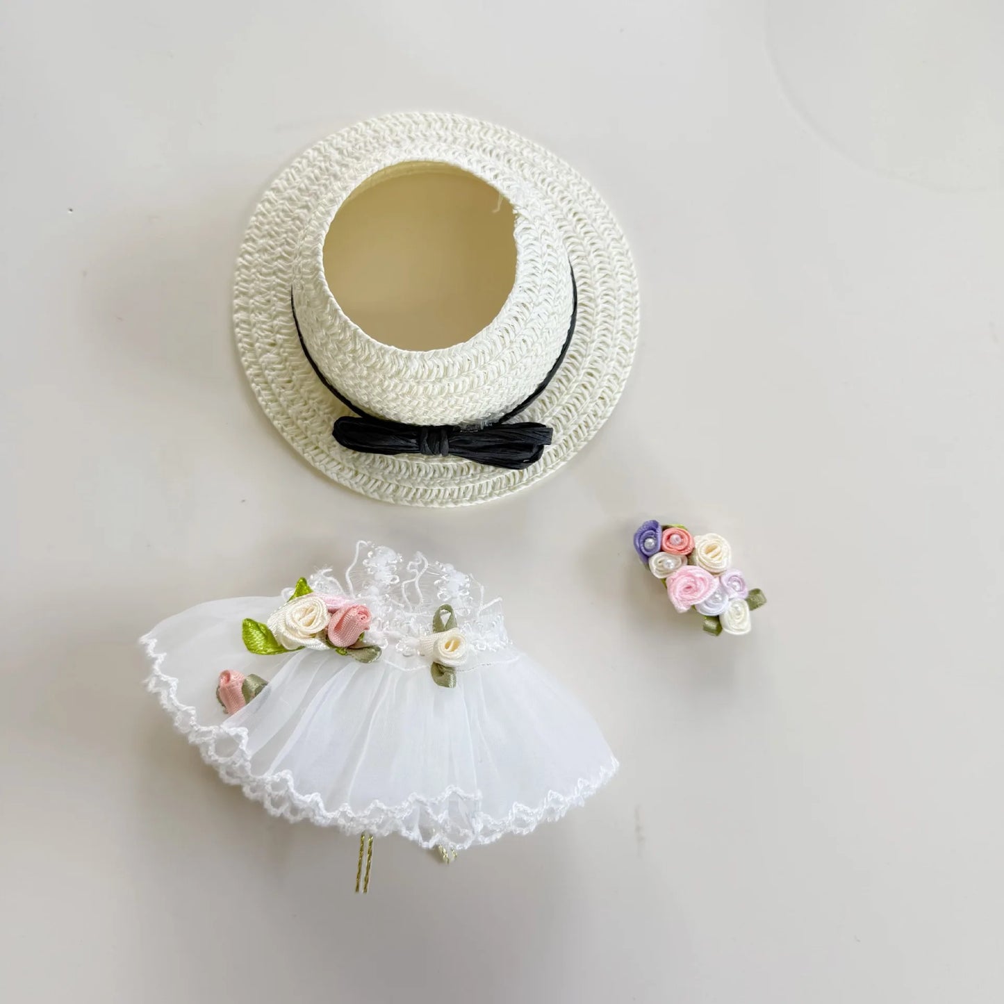 The Black Straw Hat Wedding Dress set