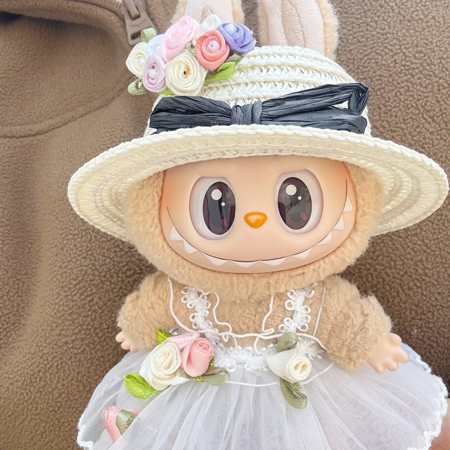 The Black Straw Hat Wedding Dress set